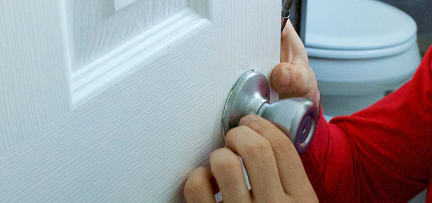 Vintage Door Knob Replacement in Tehachapi, CA